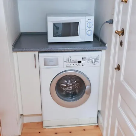 Lovely And Homey Flat In A Great Neighborhood! Apartment