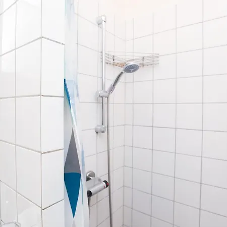 Lovely And Homey Flat In A Great Neighborhood!
